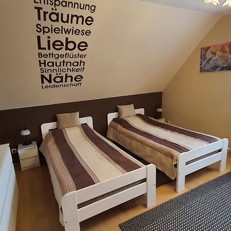 זנדה Nettes 2- Zimmer Apartment מראה חיצוני תמונה